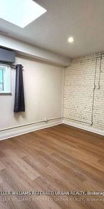 EXPOSED BRICK ON SUBWAY LINE 1 BED RENOVATED ENSUITE LAUNDRY - Photo 3