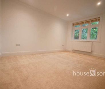 Portarlington Road, Westbourne, BH4 - Photo 3