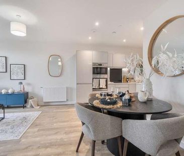 Elmsleigh Road, Staines, TW18 - Photo 4