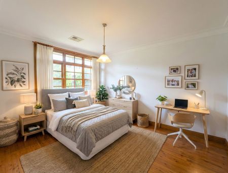 Versatile Family Haven with Multigenerational Appeal in a Premier Pocket - Photo 5