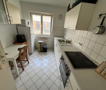Kleines Zimmer innerhalb einer 3er-WG // EG li., Zimmer 3320 - Photo 1