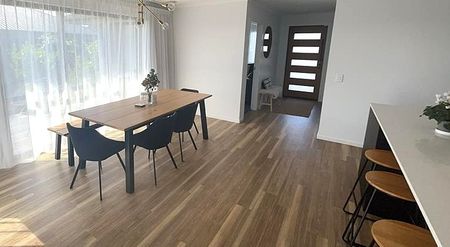 34 Summersfield Boulevard, Appleby, Richmond - Photo 4