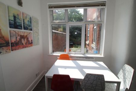 Balfour Road, PRESTON, Lancashire PR2 3BX - Photo 2