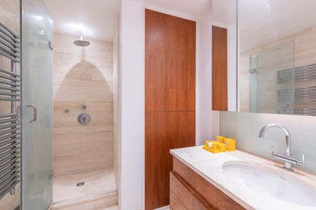 2 Bed Flat, Lancelot Place, SW7 - Photo 5