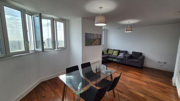 2 bedroom apartment to rent - Photo 1