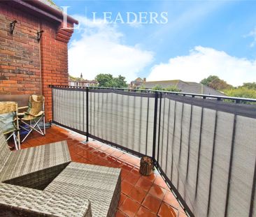 2 bedroom apartment to rent Crown Mews, 15 Clarence Road, Gosport, ... - Photo 1