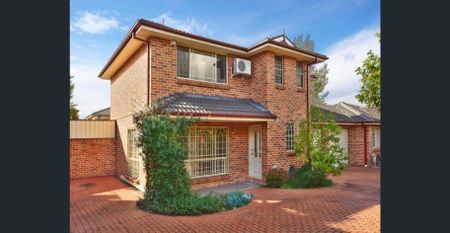 Charming Family Home - Photo 3