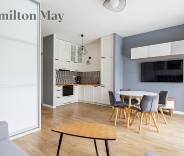 Warszawa, Wilanów, Sarmacka - Zdjęcie 3