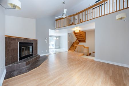 Maison à étages à louer - La Prairie (La Clairière) Maison à étages à louer - La Prairie (La Clairière) - Photo 2