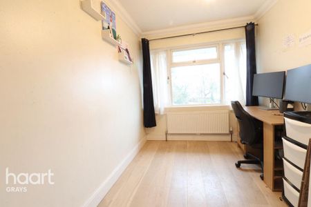 3 bedroom terraced house to rent - Photo 3