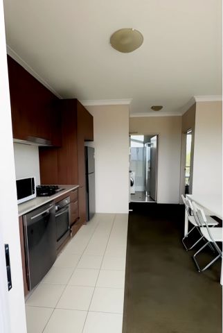 2 bed 1 bath-12 - Photo 5