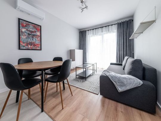 Mieszkanie do wynajęcia 2 pokoje Fabryki "Tewa", Warszawa 37 m² - Photo 1