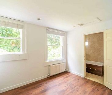 London Road, BA1 - Photo 1