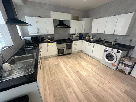 1 bedroom detached house to rent - Photo 5