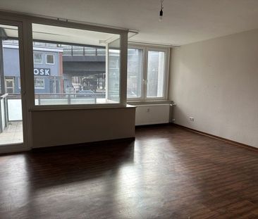2-Zimmer-Wohnung mit Einbauküche! - Foto 1