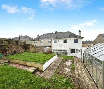 3 bedroom semi-detached house to rent - Photo 1