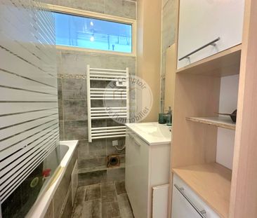 Location Appartement 5 pièces 88m² MARSEILLE 9ème - Photo 5