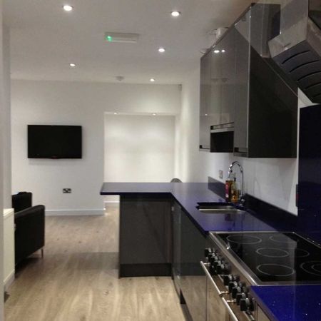 123 Hubert Road - Photo 3