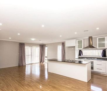 20 Pearl Gibbs Circuit, Bonner ACT 2914 - House For Rent | Domain - Photo 1