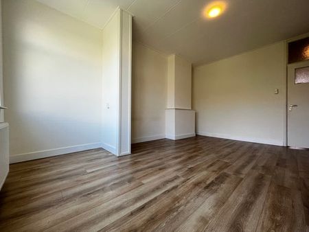 Te huur: Appartement Van Brakelstraat 109 in Den Haag - Photo 3