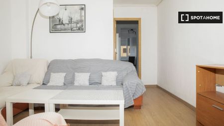 zaragoza, Aragon 50005 - Photo 3