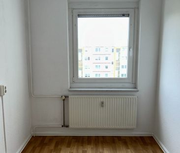 Drei Zimmer für kleinen Preis – schnell sein! - Foto 1