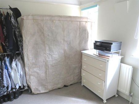 Weoley Avenue, Birmingham - Photo 5