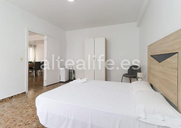 Avenida de la Nucía, Altea, Valencian Community 03590