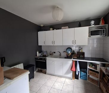 Location Maison 4 pièces 82m² CREUZIER LE VIEUX 03300 - Photo 5