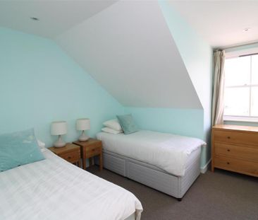 3 bedroom maisonette to rent - Photo 5