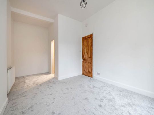 Downfield Place, Dalry, Edinburgh - Photo 1