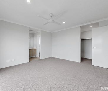 Stunning Home in a Sought-After Location - Photo 6