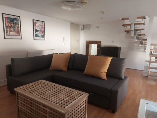 1 Bed Flat, The Old Drill Hall, BS2 - Photo 1