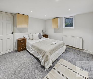 1 bedroom in a house share to rent - Photo 2