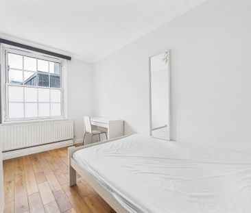 3 bedroom flat to rent - Photo 6