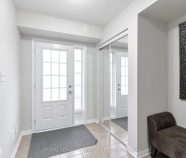 For Lease - 12 Ganton Heights, Brampton, Ontario - Photo 5