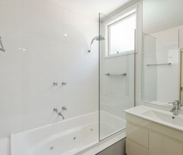 ENTRY VIA ROUSE STREET OFF POST OFFICE PLACE - Photo 4