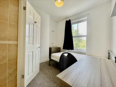 6 bedroom house share to rent - Photo 4