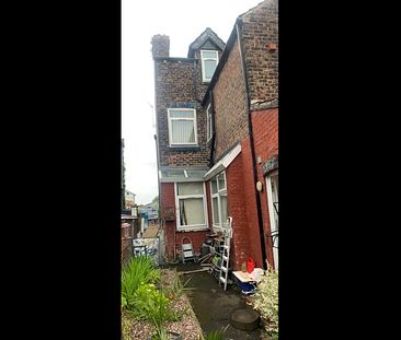 Room in a Shared House, Weast Lane, M5 - Photo 5