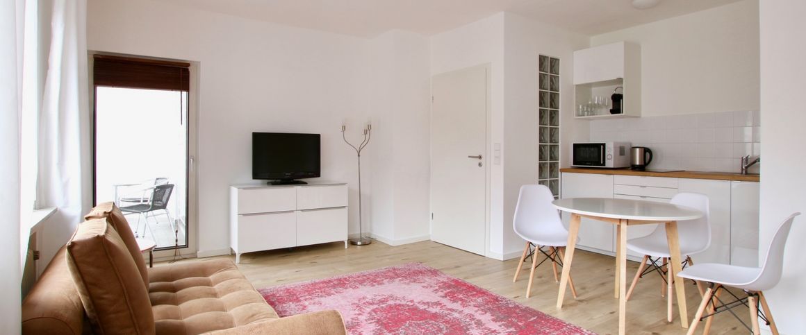 Hochwertige Balkonwohnung - am Barbarossaplatz - Photo 1