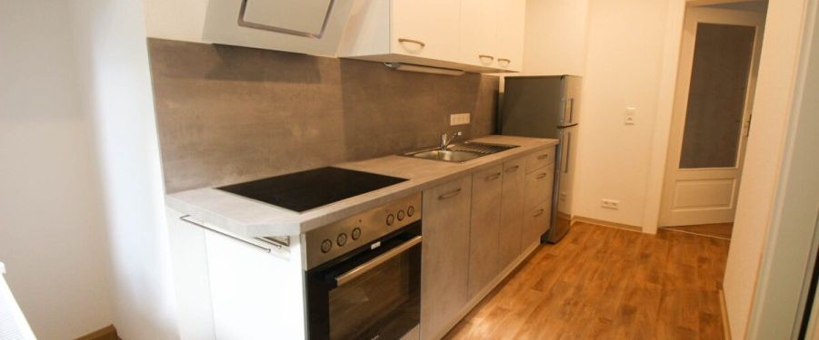 2-Raum-Wohnung mit Balkon und Einbauküche in ruhiger Lage von Aue - Photo 1