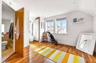 2 bedroom detached house to rent - Photo 2