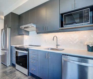 For Lease - 3200 William Coltson Avenue Unit# 724, Oakville, Ontario - Photo 4