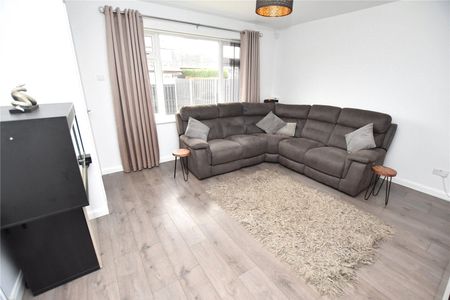 3, Inglewood Approach, Leeds, West Yorkshire, LS14 6HN - Photo 3