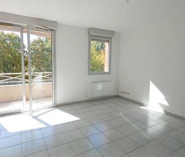 location Appartement T2 DE 40.87m² À TOULOUSE - Photo 1