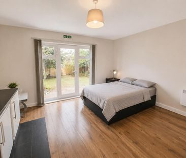 Room in a Shared House, Friary Road, B20 - Photo 1