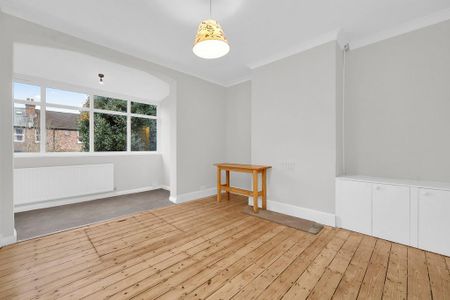 3 bedroom end of terrace house to rent - Photo 3