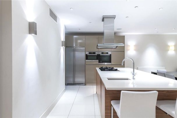 3 bedroom property to let - Photo 1