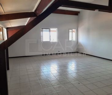 Location Appartement 1 pièce 58m² CAYENNE 97300 - Photo 3