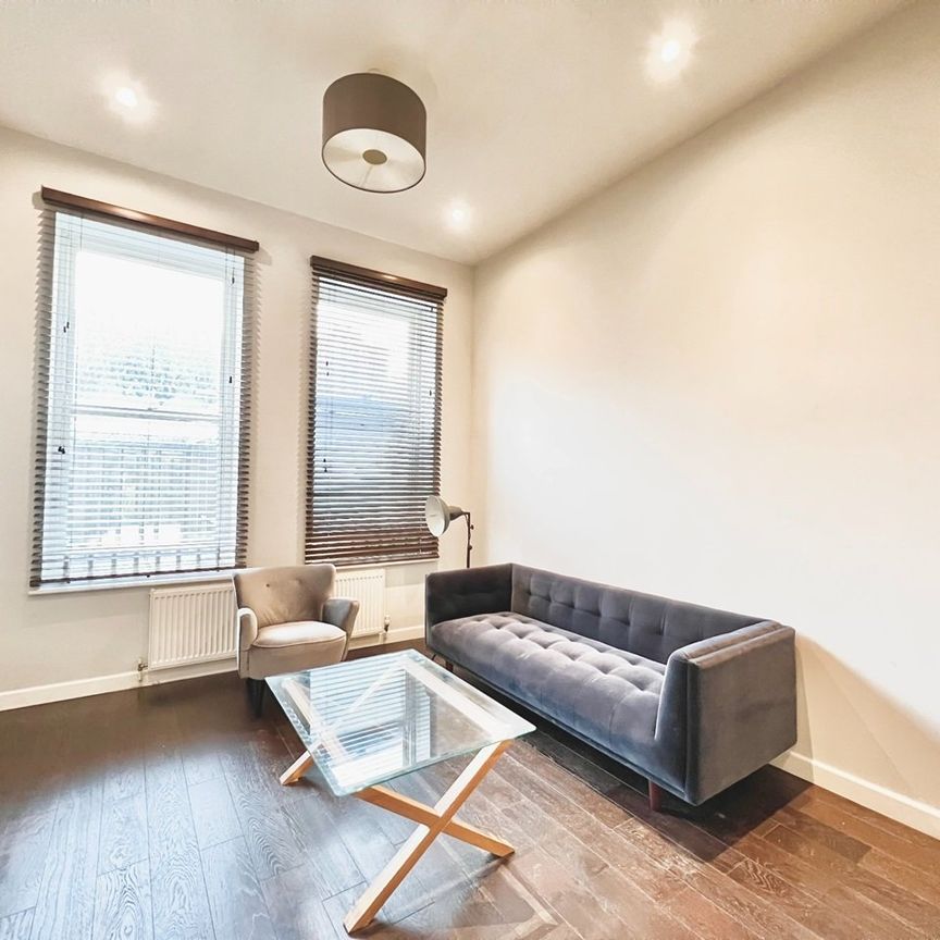 1 Bed Flat, Regan Way, N1 - Photo 1